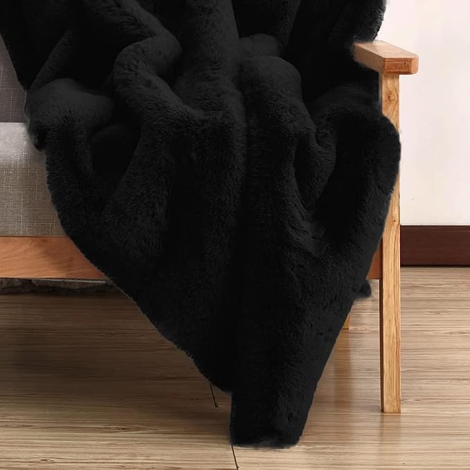 ORINOVA Fuzzy Rabbit Fur Rug Fluffy Rugs Washable Area Rugs - Image 4