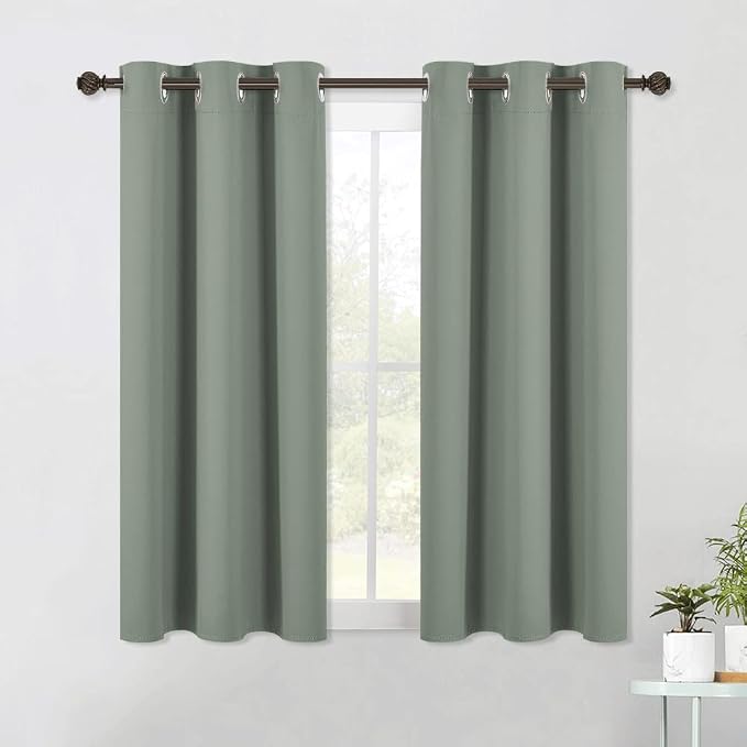 NICETOWN Modern Blackout Curtains Noise Reducing, Thermal Insulated and Privacy by NICETOWN