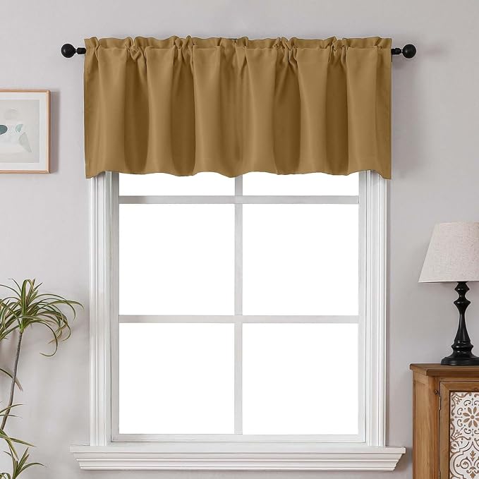 Chyhomenyc Gold Blackout Valances - Image 2