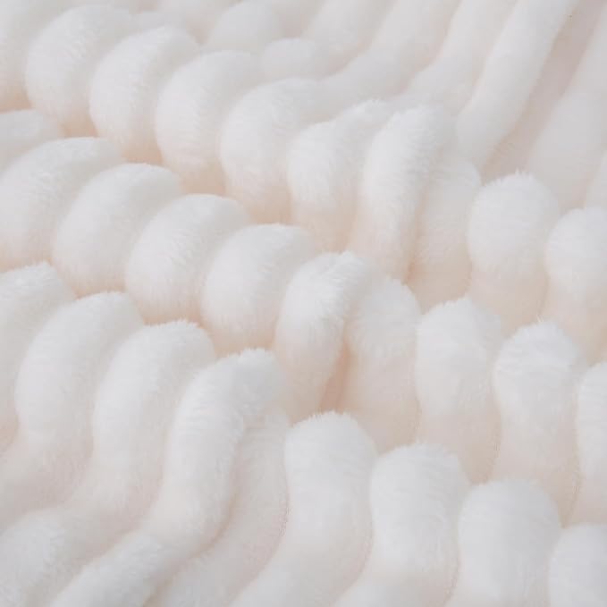 White Fleece Throw Blanket 50”×70” - Image 5