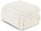 Exclusivo Mezcla King Size Flannel Fleece Blanket, Super Soft Striped Jacquard - Image 6