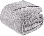 Exclusivo Mezcla Light Grey Fleece Queen Size Blanket by ExclusivoMezcla