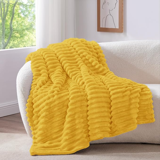BEDELITE Fleece Throw Blanket for Couch - Image 2