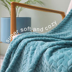 Exclusivo Mezcla Fleece Throw Blanket - Image 4