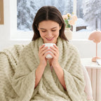 BEDELITE Fleece Throw Blanket for Couch & Bed - Image 4