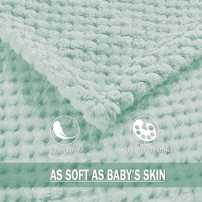 Exclusivo Mezcla Fleece Bed Blanket Twin Size, Super Soft and Warm Blankets - Image 6