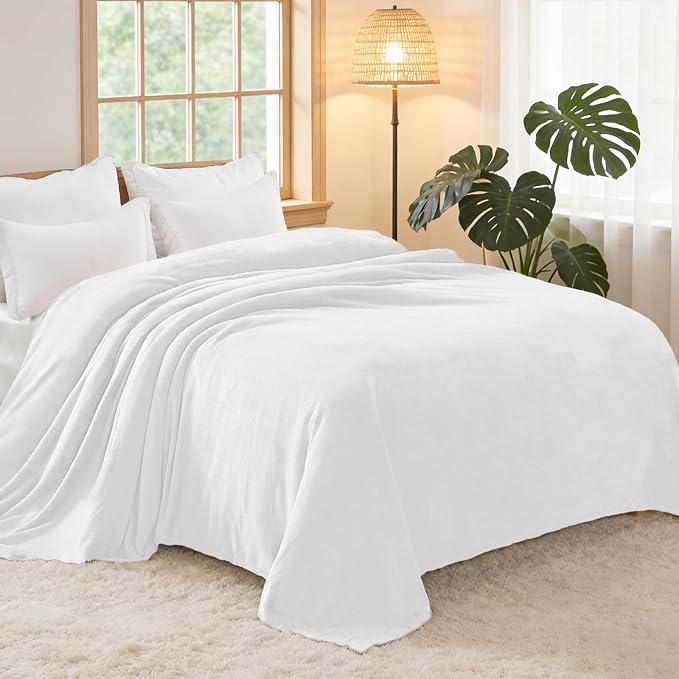 Exclusivo Mezcla Fleece Blankets Queen Size - Image 3