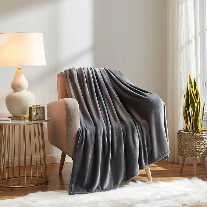 KMUSET Fleece Blanket Dark Grey Queen Size Lightweight Cozy Plush Microfiber - Image 2