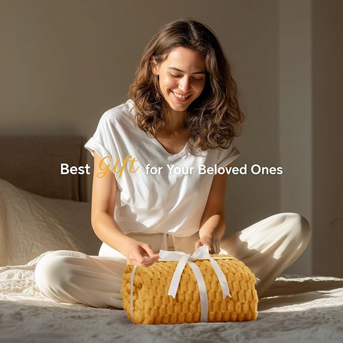 BEDELITE Fleece Blanket - Image 5