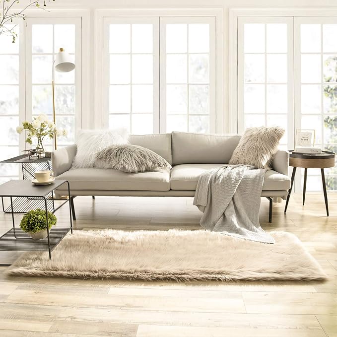Ashler faux fur rug, Fluffy Shaggy Area Rug Ultra Soft 2.2 x 6 Feet Rectangle by AshlerHomeDeco