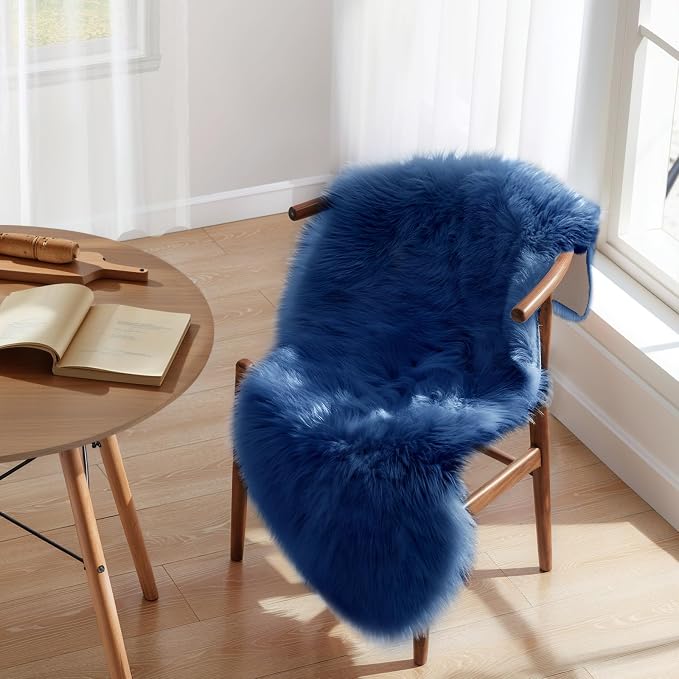 Ciicool Ultra Soft Faux Sheepskin Fur Rug Fluffy Chair Rug - Image 2