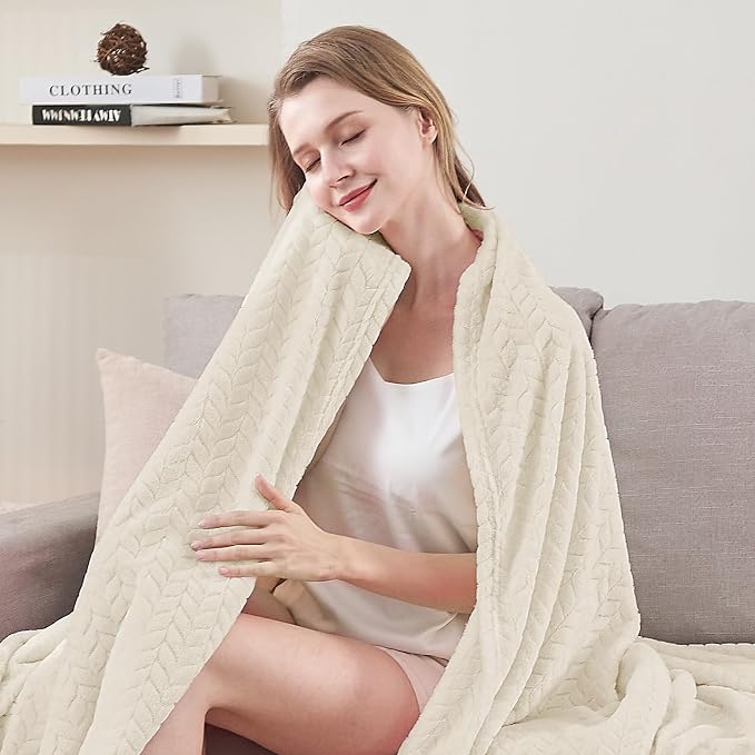 inhand Cream White Fleece Throw Blanket - Image 2