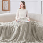 BEDELITE Fleece Throw Blanket for Couch - Image 3