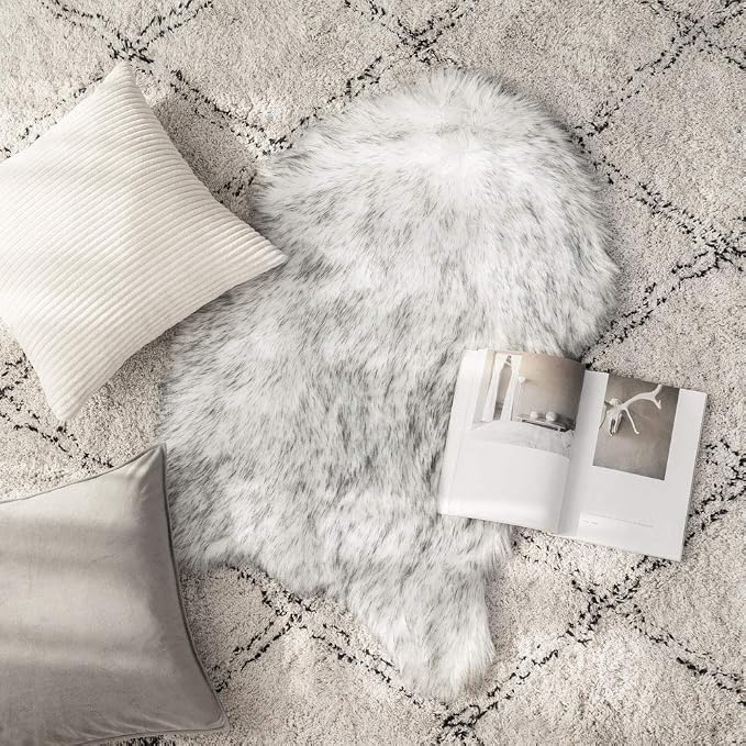 MIULEE Fluffy Rug Soft Shaggy Faux Fur Area Rug Luxury Plush Sheepskin Carpet - Image 7
