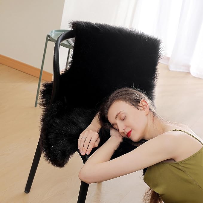 linmopm Faux Fur Rug Sheepskin Shag Fluffy Fuzzy Black 2x3 ft Small Rugs - Image 4
