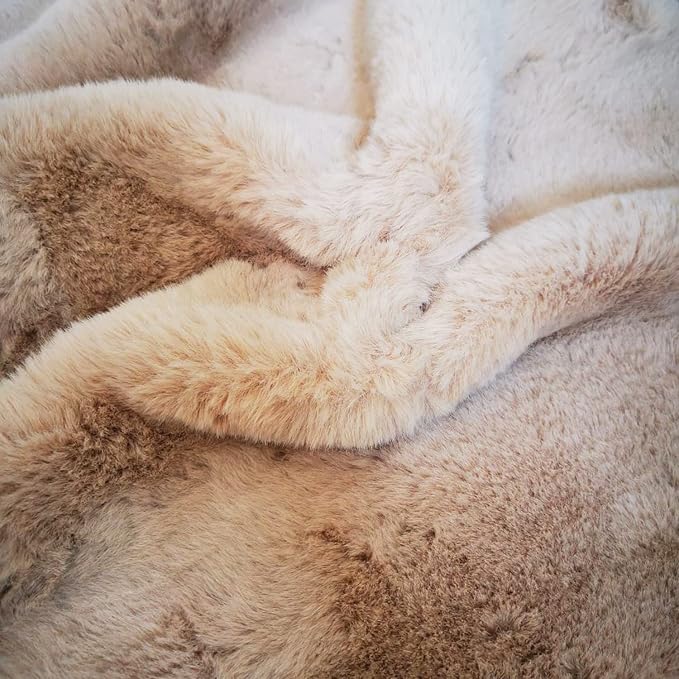 Ghouse Ultra Soft Faux Rabbit Fur Rug 4x6, Machine Washable Area Rugs - Image 7