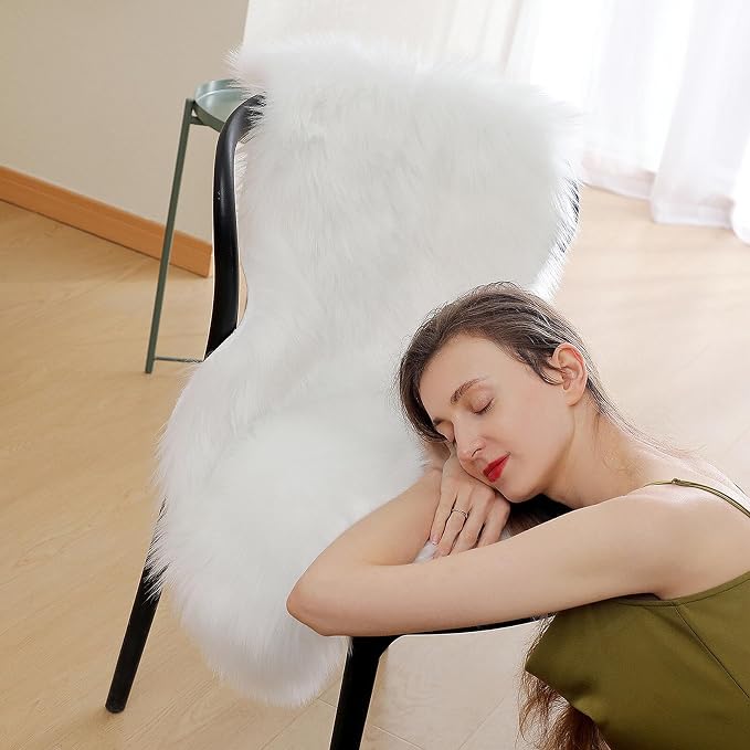 linmopm Faux Fur Rug Sheepskin Shag Fluffy Fuzzy White 2x3 ft Small Rugs - Image 7