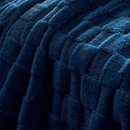 Exclusivo Mezcla Twin Size Flannel Fleece Blanket, Super Soft and Warm - Image 4