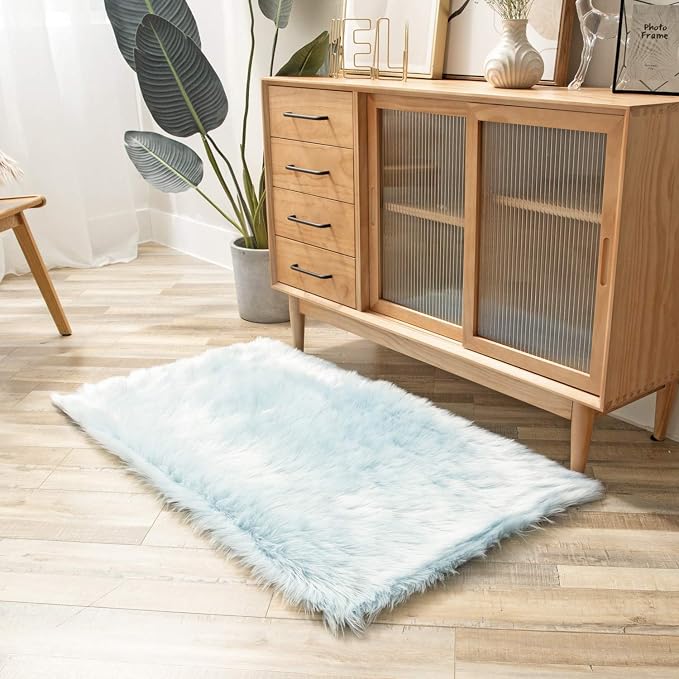 Ashler faux fur rug, Fluffy Shaggy Area Rug Ultra Soft 2.2 x 4 Feet Rectangle - Image 3