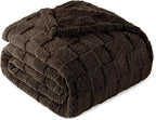 Exclusivo Mezcla Queen Size Flannel Fleece Blanket, Super Soft and Warm by ExclusivoMezcla