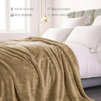 Exclusivo Mezcla Plush Fuzzy Fleece Bed Blanket Queen Size, Super Soft - Image 4