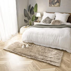 Ashler faux fur rug, Fluffy Shaggy Area Rug Ultra Soft 2.2 x 6 Feet Rectangle - Image 2