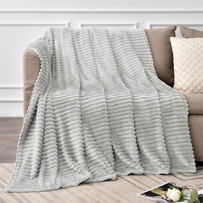 BEDELITE Fleece Blanket Twin Size – 3D Ribbed Jacquard Soft and Warm Decorative - Image 2