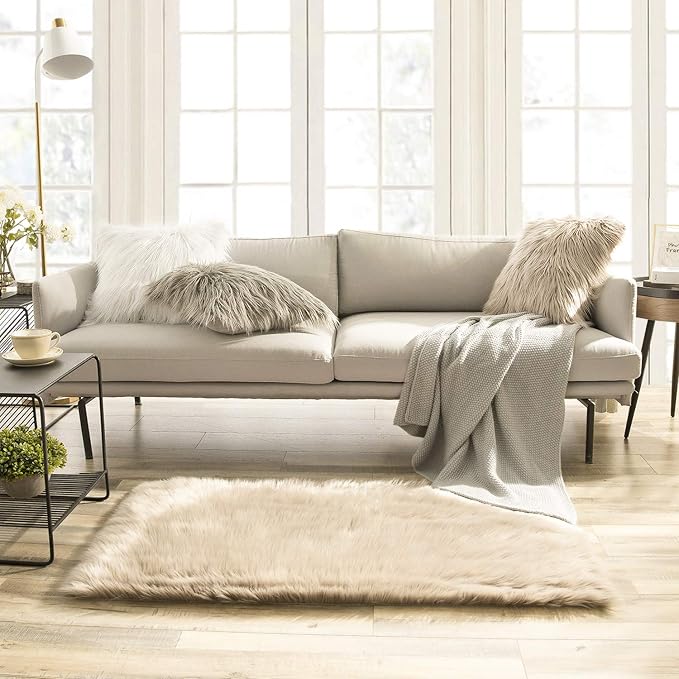 Ashler faux fur rug, Fluffy Shaggy Area Rug Ultra Soft 2.2 x 4 Feet Rectangle by AshlerHomeDeco