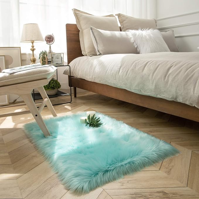 Ashler faux fur rug, Fluffy Shaggy Area Rug Ultra Soft 2 x 2.9 Feet Rectangle - Image 2
