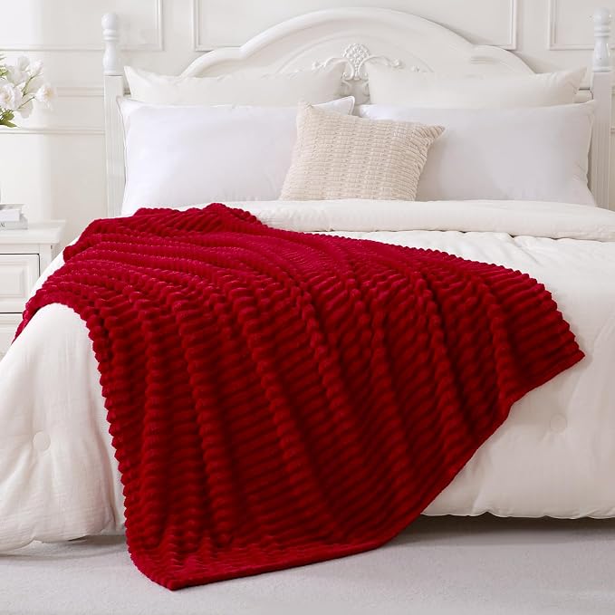 Red Fleece Throw Blanket 60”×80” - Image 3