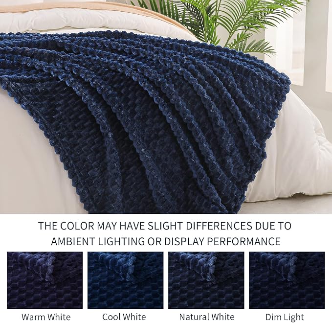 Exclusivo Mezcla Fleece Queen Blanket - Image 4