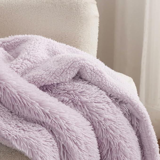 Bedsure GentleSoft Fuzzy Sherpa Faux Fur Twin Blanket Lavender Purple Cozy Gifts - Image 3