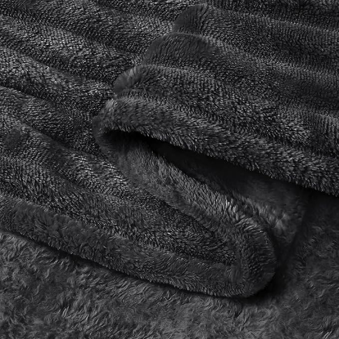 BEDELITE Fleece Blanket Queen Size – 3D Ribbed Jacquard Soft and Warm - Image 5