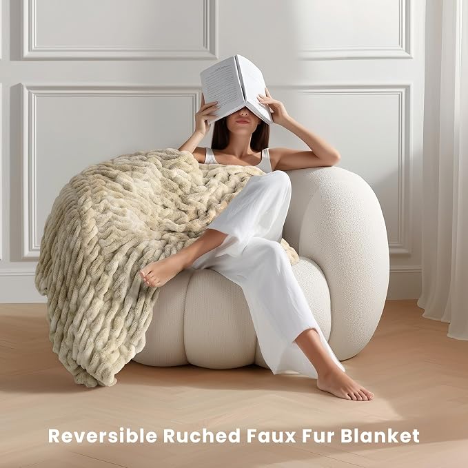 Ultra Soft Cozy Faux Fur Throw Blanket, Fuzzy Plush Thick Bubble Blanket - Image 2