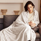 Exclusivo Mezcla Plush Fuzzy Fleece Bed Blanket Queen Size, Super Soft - Image 2