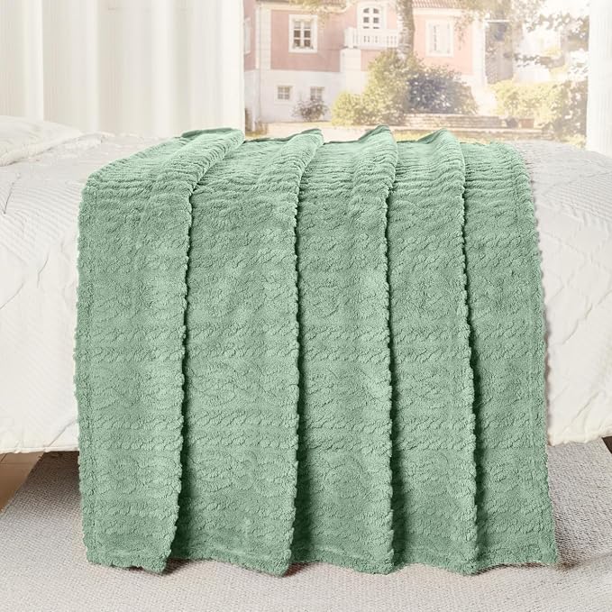 50x70 Inch Green Throw Blanket - Image 5