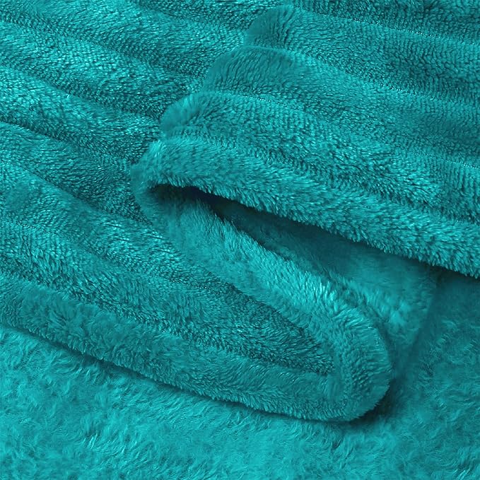 BEDELITE Fleece Blanket Queen Size – 3D Ribbed Jacquard Soft and Warm - Image 5