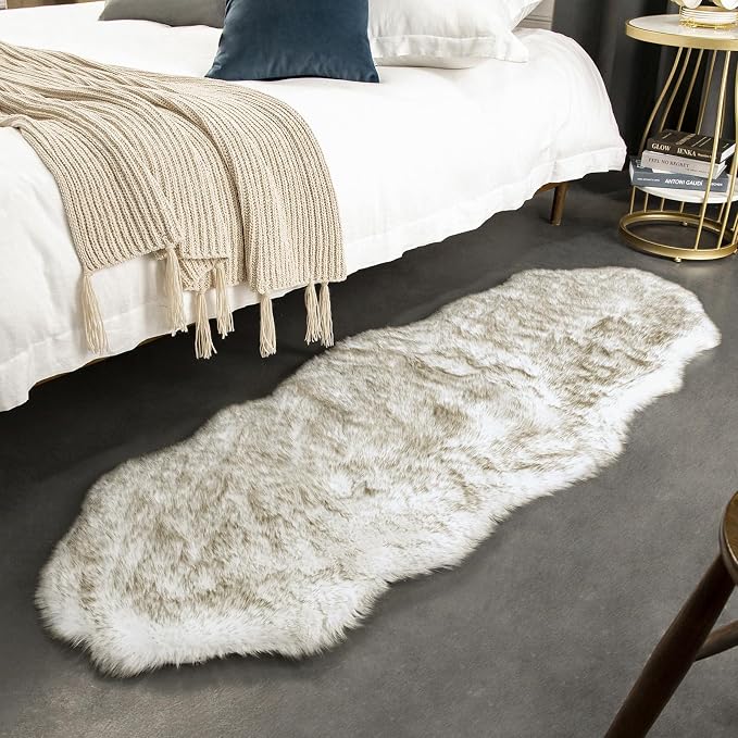 Ashler Home Deco Ultra Soft Faux Fox Fur Rug White Brown Fluffy Area Rug - Image 4