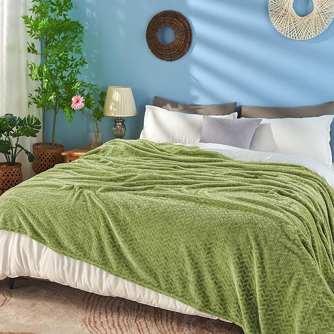inhand Sage Green Fleece Twin Blanket, Super Soft Flannel Cozy Blankets - Image 4