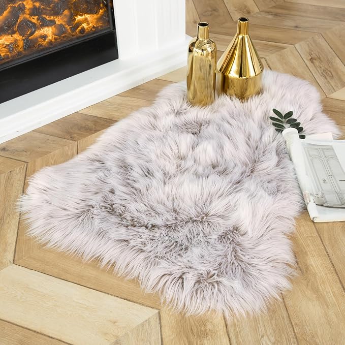 Ashler Faux Fur Rug, Fluffy Shaggy Area Rug Ultra Soft 2 x 3 Feet Sheepskin Fur by AshlerHomeDeco