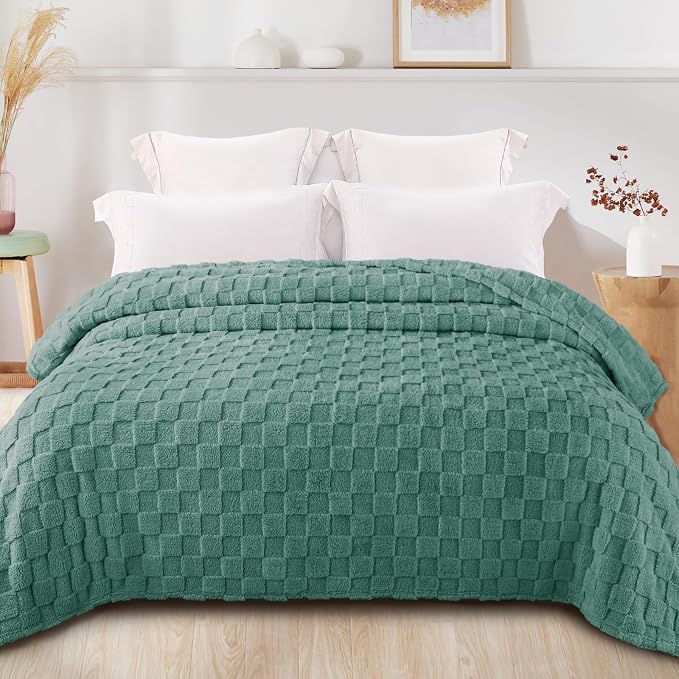 Exclusivo Mezcla King Size Flannel Fleece Blanket, Super Soft and Warm - Image 3
