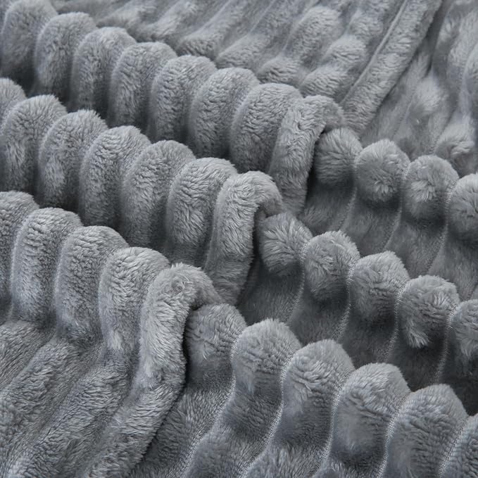 Grey Fleece Throw Blanket 60”×80” - Image 6