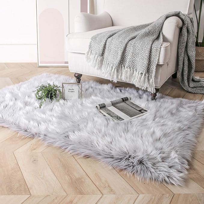 Ashler faux fur rug, Fluffy Shaggy Area Rug Ultra Soft 3 x 5 Feet Rectangle Fur - Image 2
