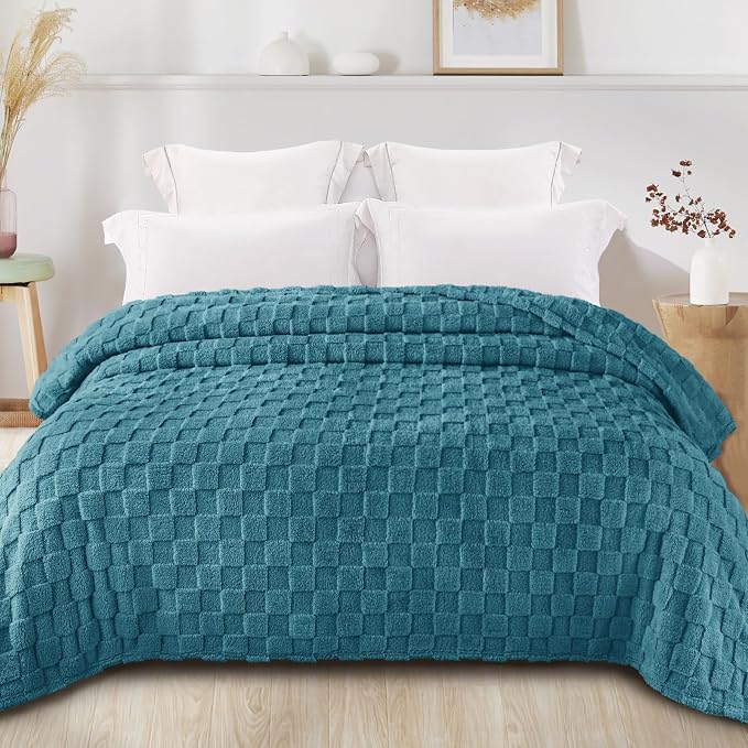 Exclusivo Mezcla Queen Size Flannel Fleece Blanket, Super Soft and Warm - Image 3