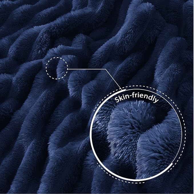 Exclusivo Mezcla Queen Size Flannel Fleece Blanket, Super Soft Striped Jacquard - Image 5