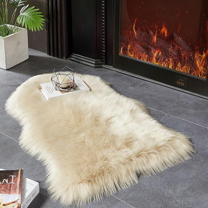 AMTOVO Faux Fur Rug, Fluffy Sheepskin Rug, Fuzzy Ultra Soft 2 x 3 ft Shag Rugs by AMTOVO