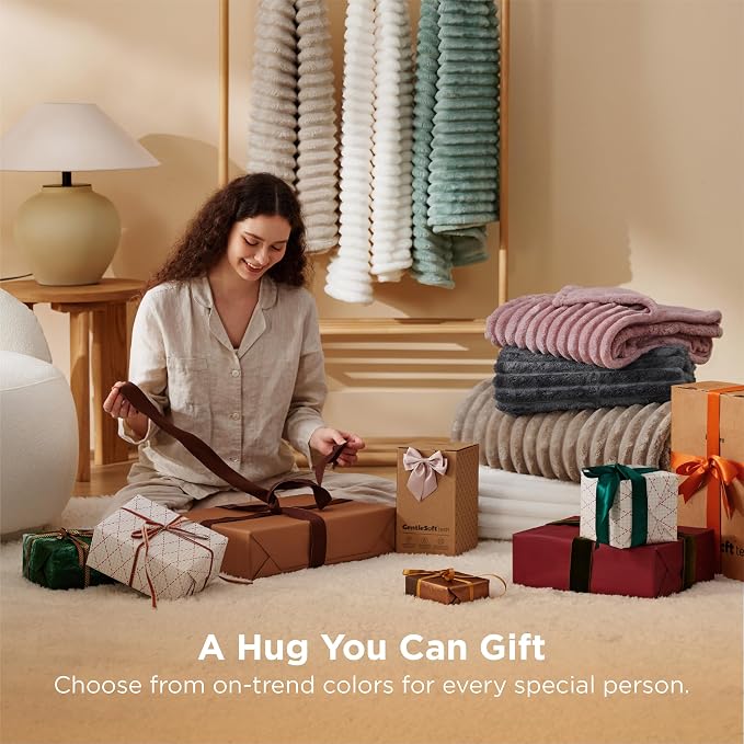 Bedsure GentleSoft California King Size Blanket - Image 5
