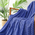 Exclusivo Mezcla Fleece Throw Blanket - Image 4