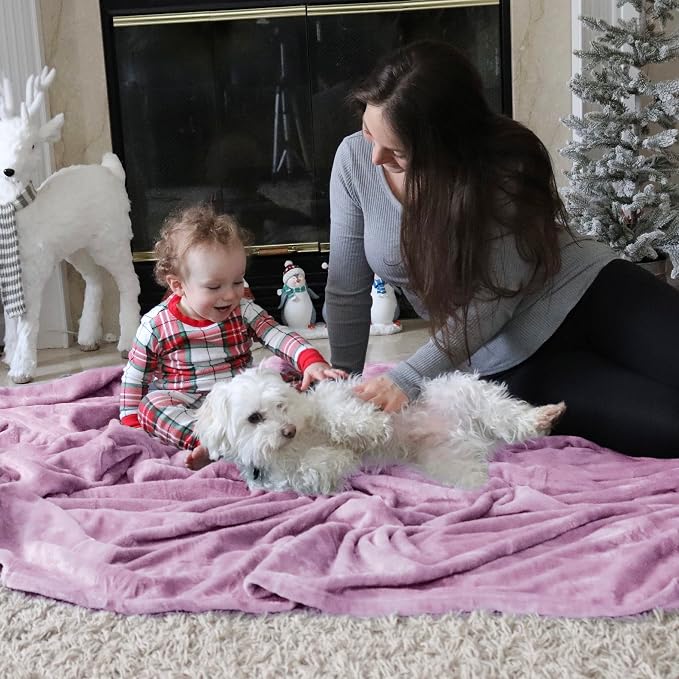 Bedsure GentleSoft Fleece Throw XL Blanket Light Purple - Image 7