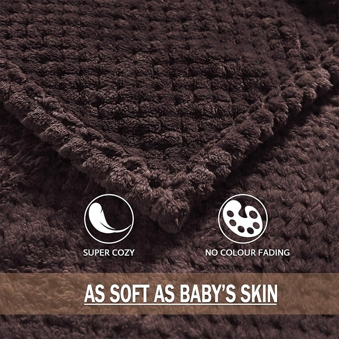 Exclusivo Mezcla Fleece Bed Blanket Twin Size, Super Soft and Warm Blankets - Image 8
